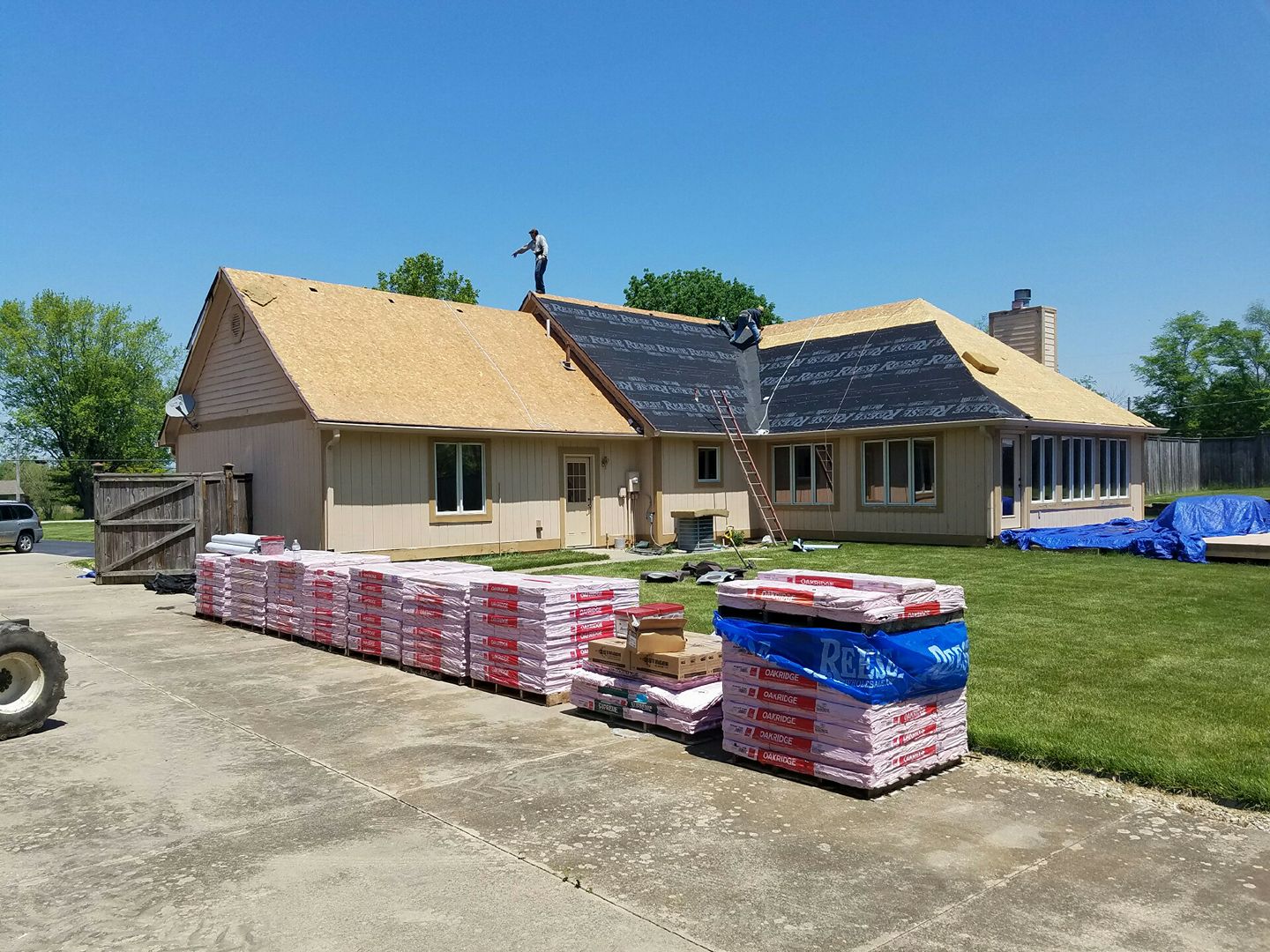 To Repair or To Replace: Seven Easy DIY Roof Assessments